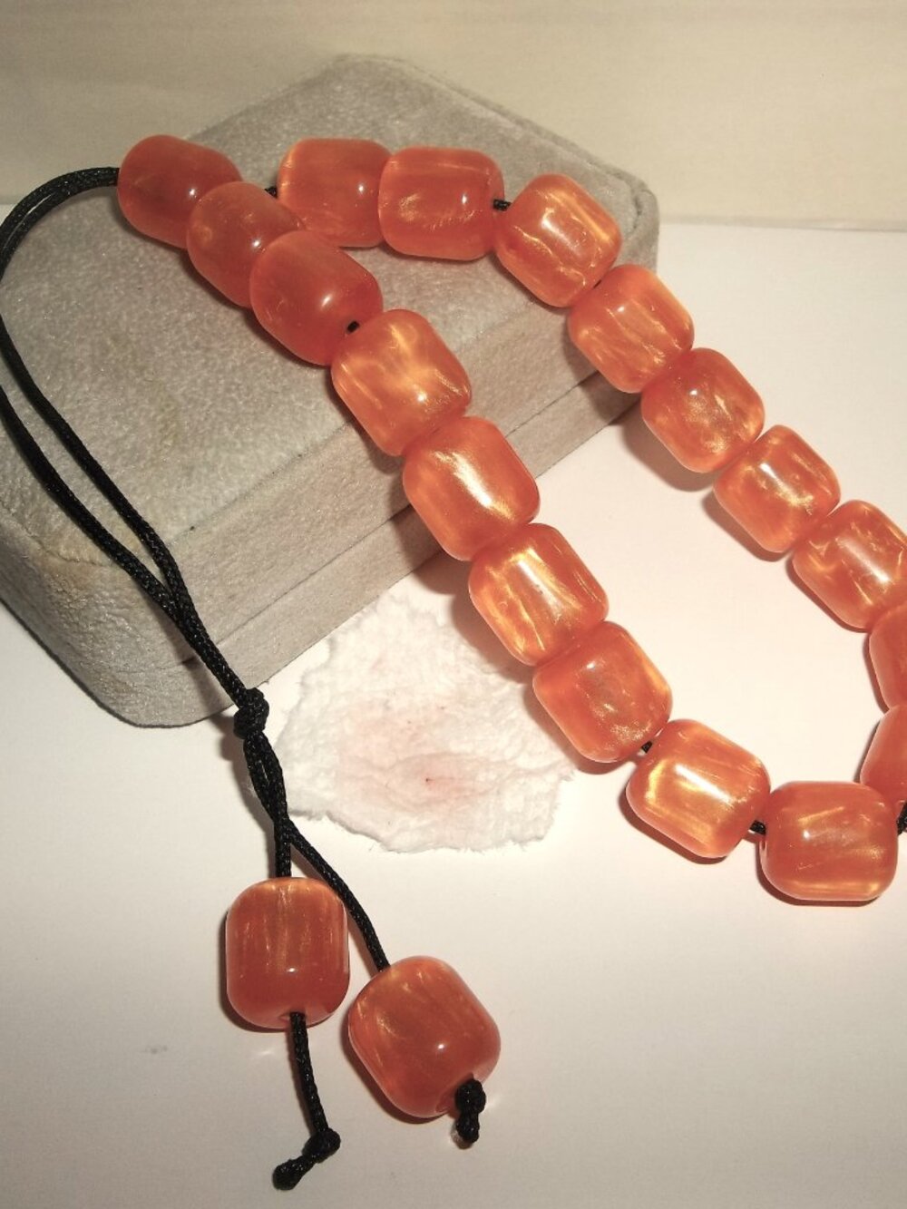 Vintage 1940/50's Lucite Butterscotch bead Prayer Bead Necklace